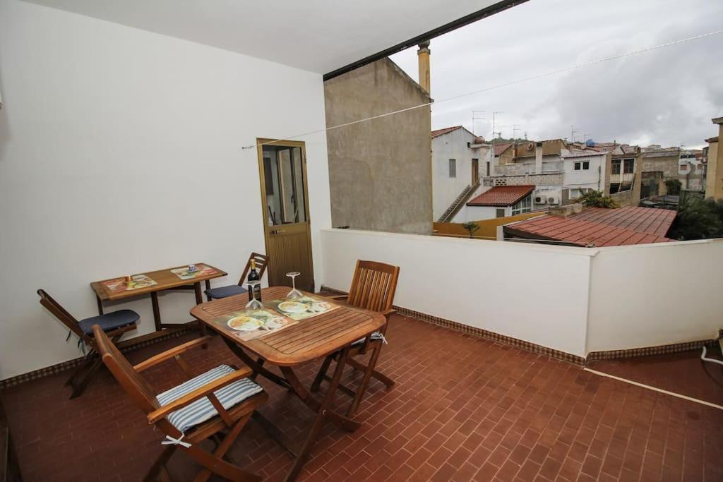Appartamento La casa di Carlo SantʼAntìoco Esterno foto