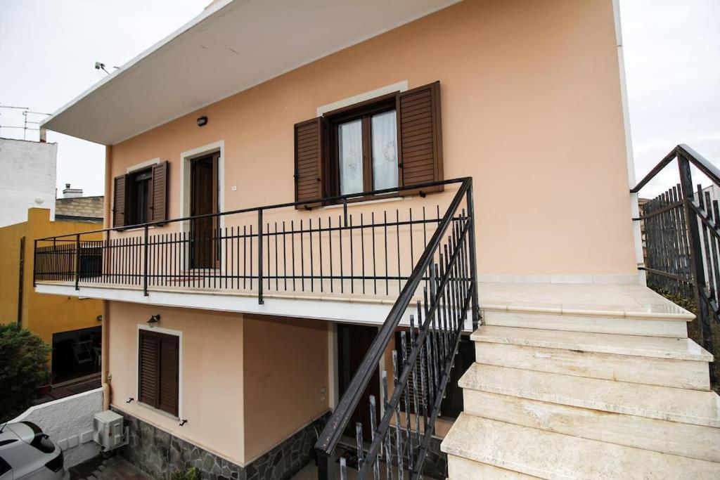 Appartamento La casa di Carlo SantʼAntìoco Esterno foto